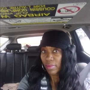 Meet your Posher, Danita